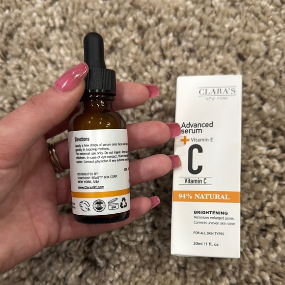 NEW Clara’s Advanced Serum with Vitamin C - Picture 2 of 5